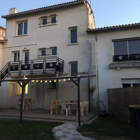 Belle maison de ville tout confort Etaules  Extérieur photo
